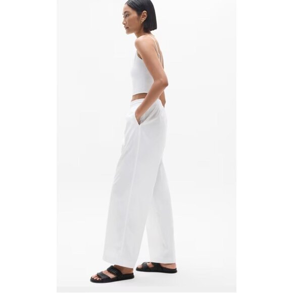 NWT Athleta Drift Mid Rise Poplin White Wide Leg Pant-sz Medium - Picture 3 of 12